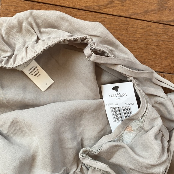 Vera Wang Night Gown - Picture 6 of 7